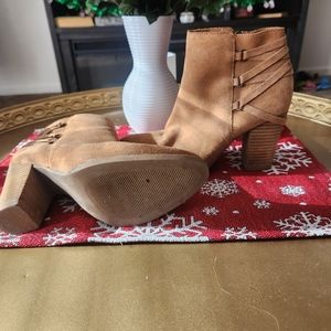 Franco Fortini Booties beige and beautiful